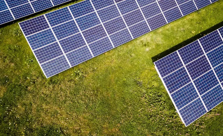 Descubra quanto tempo duram os painéis solares.